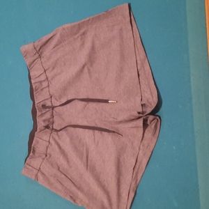 Lululemon on the fly grey shorts.